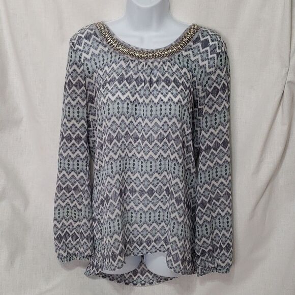 Studio Y.  Beads and Bling Rounded Neckline. Cross Scoop Back. Size M. - Picture 1 of 15